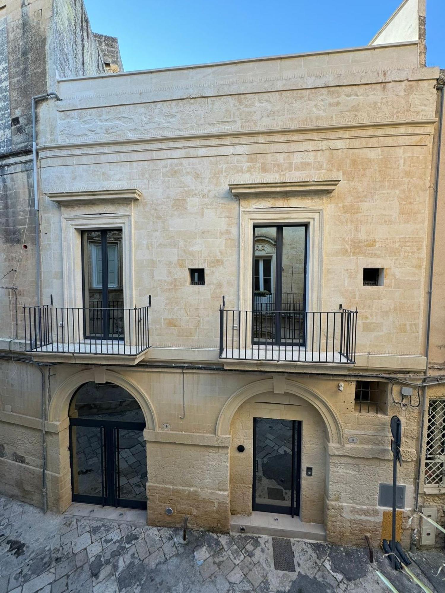 Alora Boutique Suites Lecce Exteriör bild