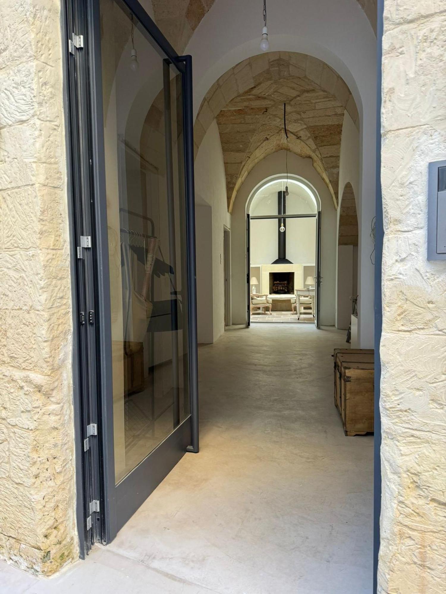 Alora Boutique Suites Lecce Exteriör bild